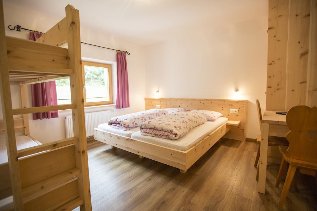 Zolerhof Apartment เฟลด์ทูร์นส์ ห้อง รูปภาพ