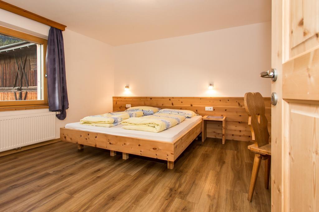 Zolerhof Apartment เฟลด์ทูร์นส์ ภายนอก รูปภาพ