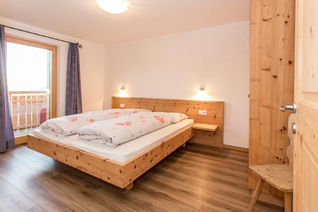 Zolerhof Apartment เฟลด์ทูร์นส์ ภายนอก รูปภาพ